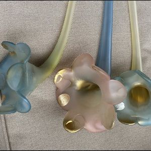 Murano vintage hand blown glass flowers frosted. Made in Italy